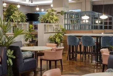 هتل Hilton Glasgow