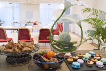 Отель Holiday Inn Resort Le Touquet, An Ihg
