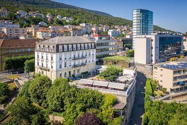 هتل Hôtel Alpes & Lac