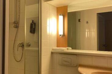 هتل Ibis Koblenz City