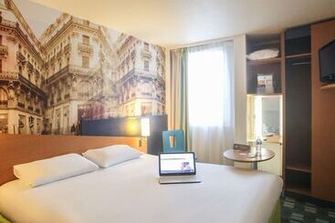 هتل Ibis Styles Orleans