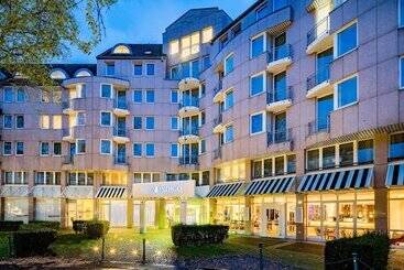 호텔 Indigo   Dusseldorf   Victoriaplatz, An Ihg