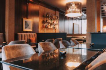 King S Hotel First