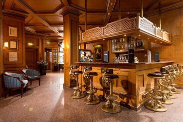King S Hotel First