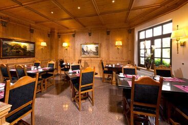 King S Hotel First