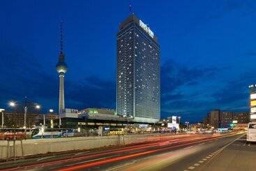 Park Inn By Radisson Berlin Alexanderplatz - Berlín