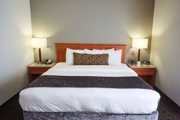 Radisson Hotel Portland Airport