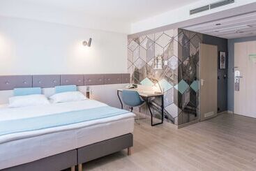 هتل Scandic Gdańsk