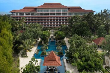 בית מלון כפרי Mustika Yogyakarta Resort & Spa
