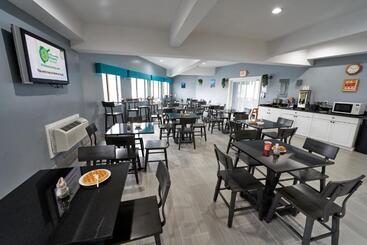 酒店 Admiralty Inn & Suites   A Red Collection