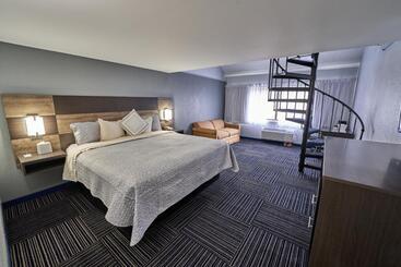 酒店 Admiralty Inn & Suites   A Red Collection