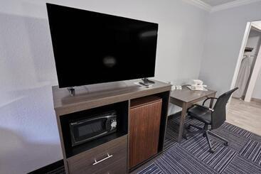 酒店 Admiralty Inn & Suites   A Red Collection