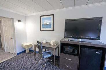 酒店 Admiralty Inn & Suites   A Red Collection