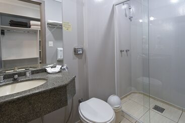 هتل Valerim Florianopolis