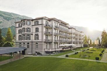 هتل Waldhaus Flims Wellness Resort, Autograph Collection