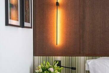 Le Louise Hotel Brussels Mgallery Collection