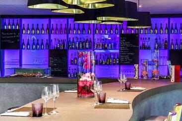 Novotel Orléans Saintjeandebraye