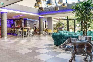 Novotel Orléans Saintjeandebraye