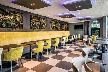 Novotel Orléans Saintjeandebraye
