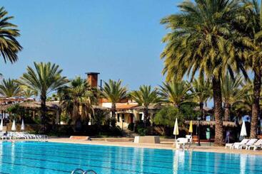 Portemilio Hotel & Resort
