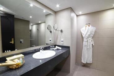 Portemilio Hotel & Resort