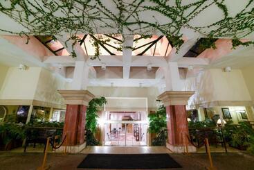 Portemilio Hotel & Resort