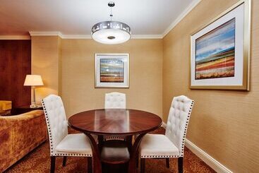 Radio City Apartments