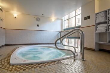 Whistler Village Centre By Latour Hotels And Resorts