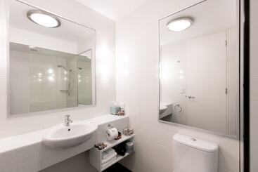 St Ives Apartments