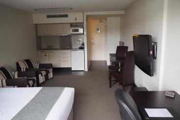 St Ives Apartments
