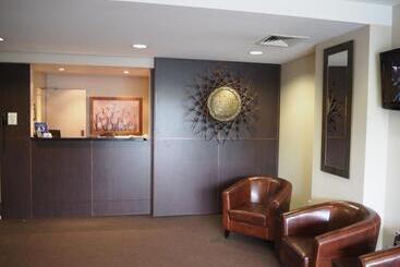 St Ives Apartments