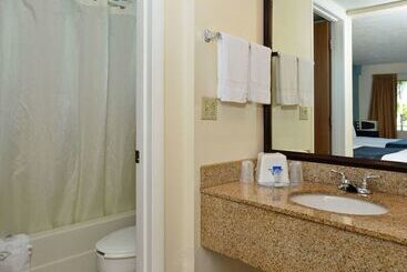 هتل Americas Best Value Inn Bradenton Sarasota