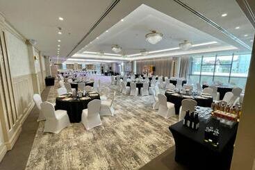 ホテル Astoria Grand
