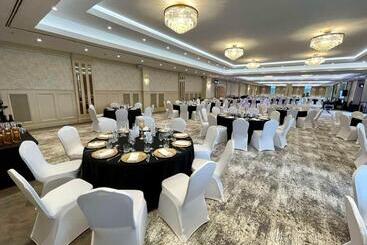ホテル Astoria Grand