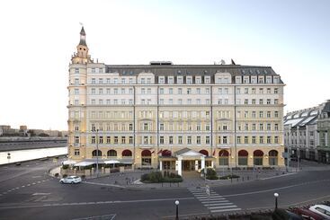 호텔 Baltschug Kempinski Moscow