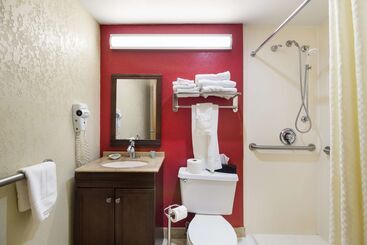 هتل Best Western Braddock Inn