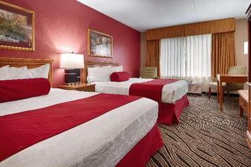 هتل Best Western Braddock Inn