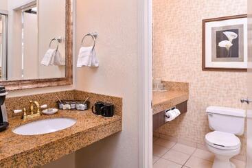 هتل Best Western Corte Madera Inn
