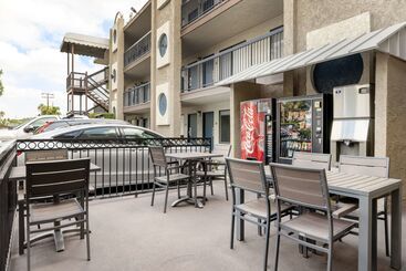 Best Western Courtesy Inn Hotel   Anaheim Resort At The Park