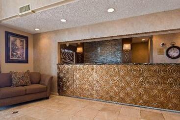 هتل Best Western Of Alexandria Inn & Suites & Conference Center