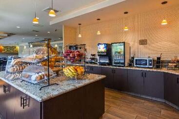 هتل Best Western Plus Anaheim Inn