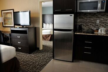 هتل Best Western Plus Barrie