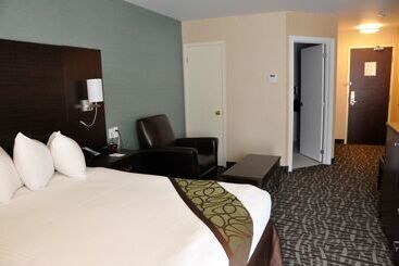 هتل Best Western Plus Barrie