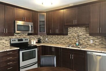 هتل Best Western Plus Barrie