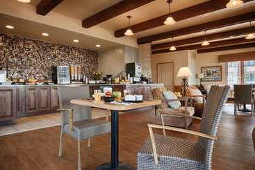 هتل Best Western Plus Beach View Lodge Carlsbad