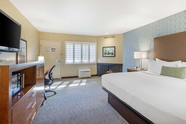 هتل Best Western Plus Beach View Lodge Carlsbad