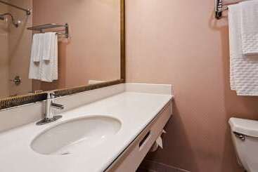 Best Western Plus Suites Hotel   Los Angeles Lax Airport