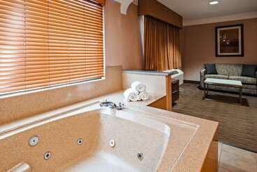Best Western Plus Suites Hotel   Los Angeles Lax Airport