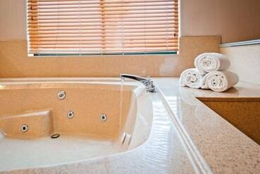 Best Western Plus Suites Hotel   Los Angeles Lax Airport