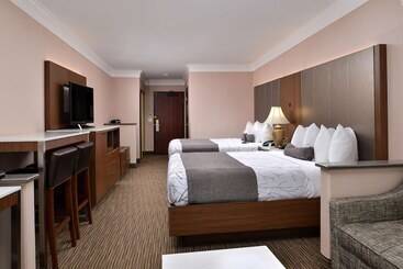 Best Western Plus Suites Hotel   Los Angeles Lax Airport